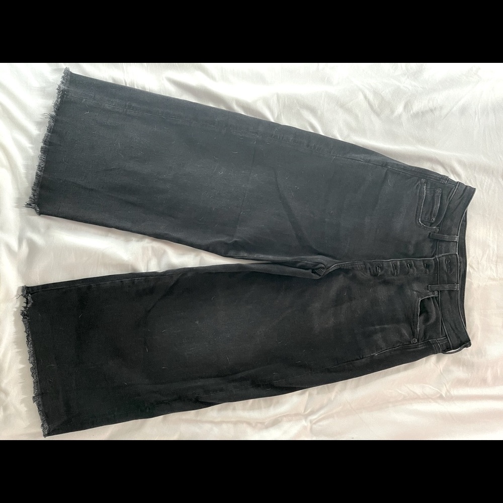 American Eagle Wide Leg Cropped Jeans